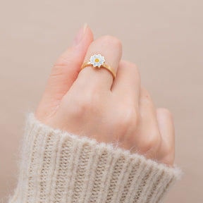 Spinning Daisy Anxiety Ring